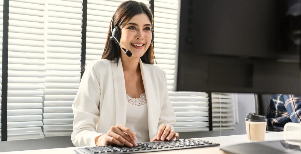 saas call center definition